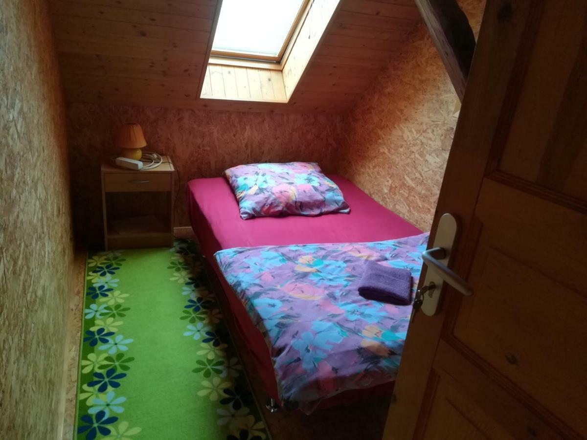 Apartament Private Svetluska Pobezovice Zewnętrze zdjęcie