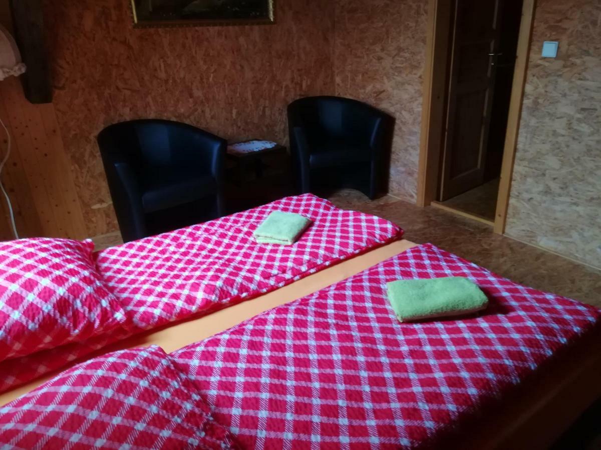 Apartament Private Svetluska Pobezovice Zewnętrze zdjęcie